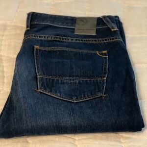 Men's Tommy Bahama Cayman Relaxed Fit Jeans Size 38/30